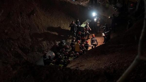Rescue workers near the well wher<em></em>e a five-year-old boy got trapped in the northern hill town of Chefchaouen in Morocco. (Photo: Reuters)