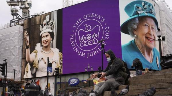英国女王伊丽莎白二世迎来70周年诞辰