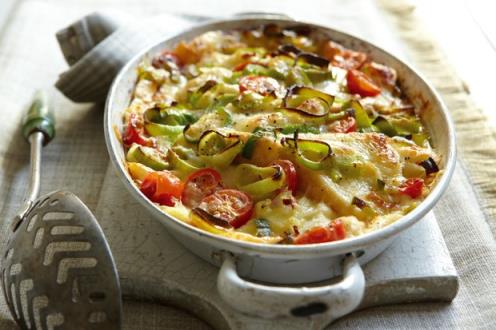 cheddar-leek-and-cherry-tomato-savoury-bread-and-butter-pudding_14584