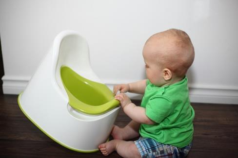 can-you-potty-train-an-8-month-old-baby_186653