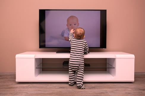 平板电视:你的电视机会砸到你的孩子吗?