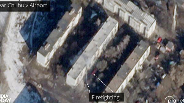 乌克兰入侵后的第一批卫星照片显示，俄罗斯空袭击中了平民