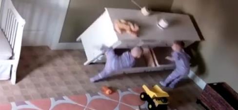 chest of drawers falling on toddlers
